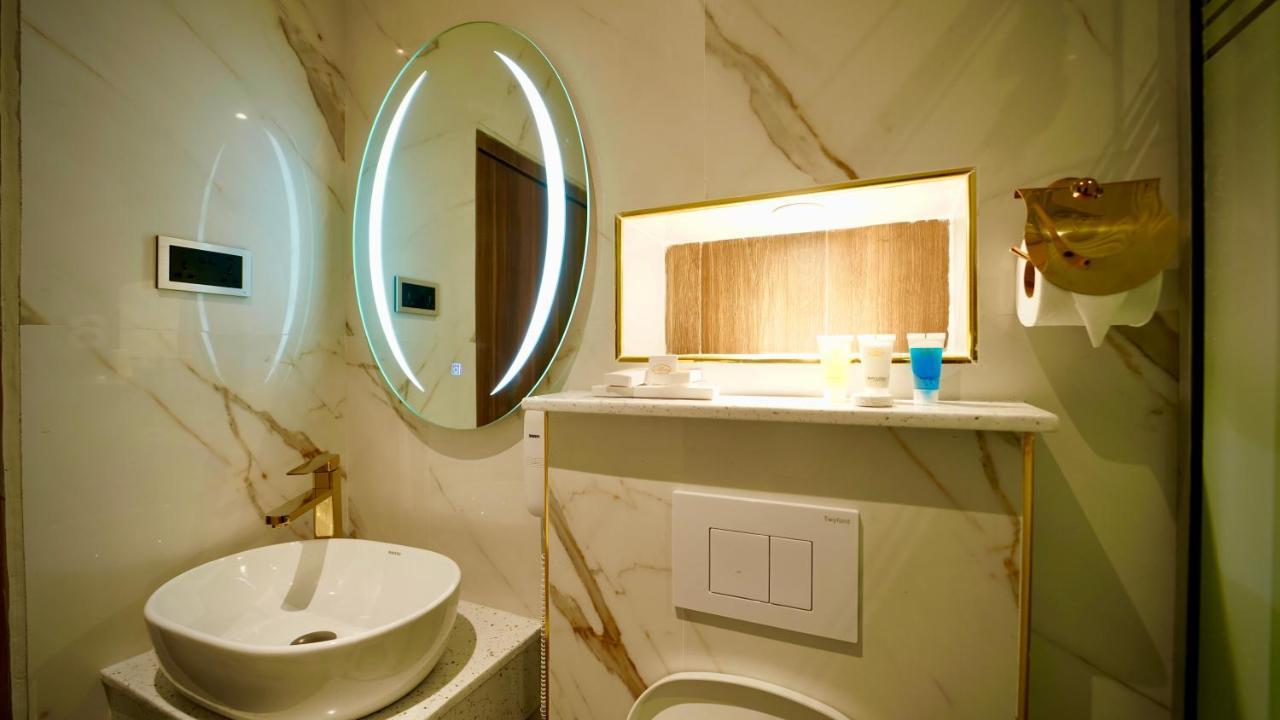 Watercress Hotels And Event Икеджа Екстериор снимка