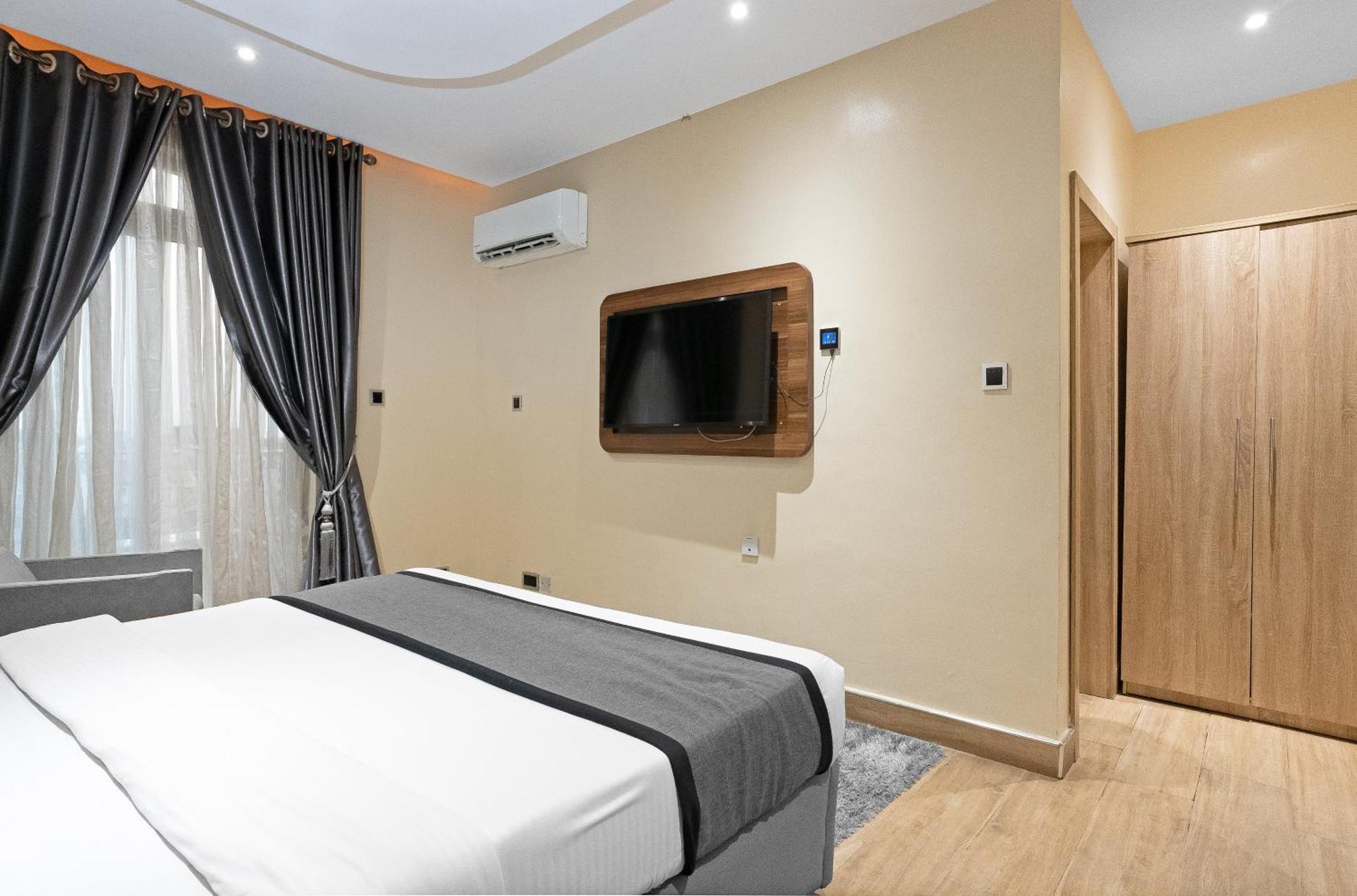 Watercress Hotels And Event Икеджа Екстериор снимка